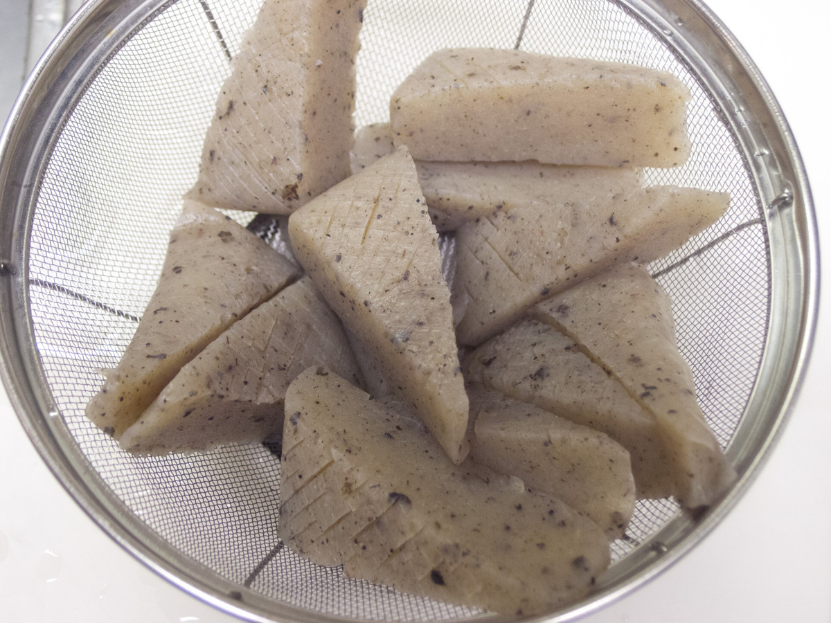 おでん, 下ごしらえ, 準備, 下拵え, 大根, 蒟蒻, こんにゃく, おでん鍋