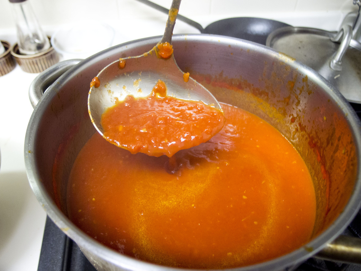 トマトソース, トマト, イタリアン, 落合, シェフ,落合務, ラベットラ, レシピ, トマト缶, パスタ, 使い方