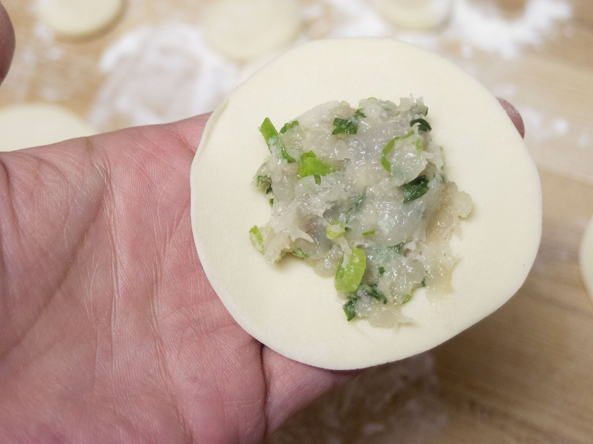 水餃子, 餃子の皮, ギョウザの皮, 手作り, 作り方, レシピ, アレンジ, ココナッツ, 海老