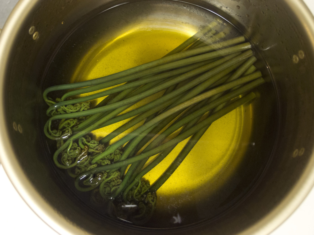 ワラビ, 蕨, 灰汁抜き, あく抜き, 食べ方