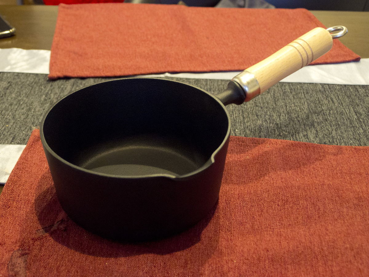 岩鋳(Iwachu) 天ぷら鍋 黒 内径26.5cm 南部鉄器 天ぷら鍋平底27 25102 岩鋳(Iwachu) 天ぷら鍋 黒 内径26.5cm 南部鉄器 天ぷら鍋平底27 25102