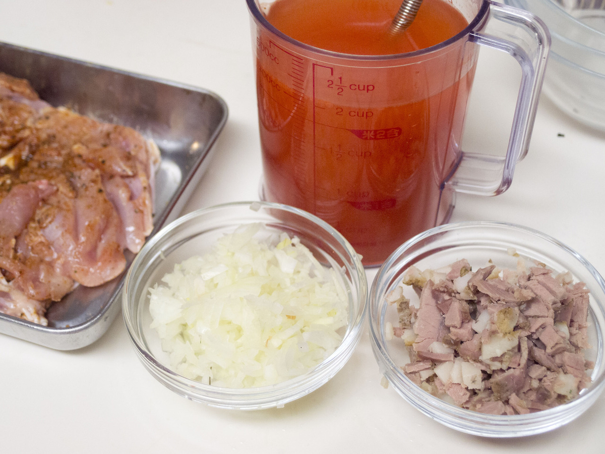 グアム, チャモロ, レッドライス, BBQチキン, 炊き込みご飯, レシピ, アチョーテパウダー, 郷土料理