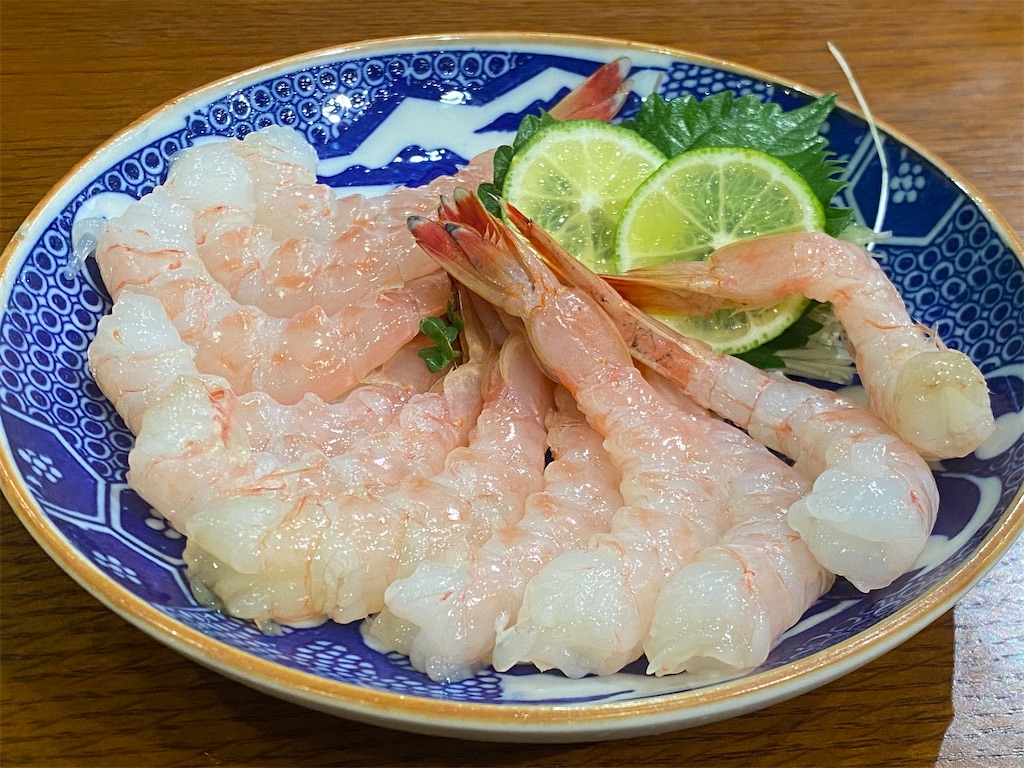 本エビ、ヒゲナガエビの刺身と味噌汁