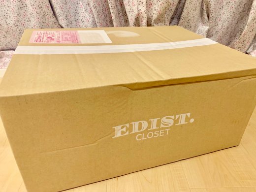 EDIST.CLOSET-届いた段ボール