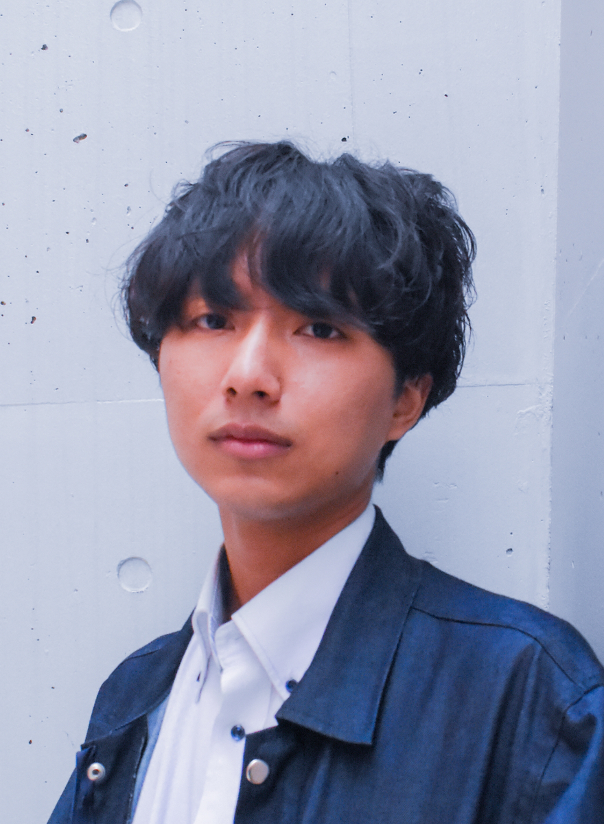 中石 海 氏