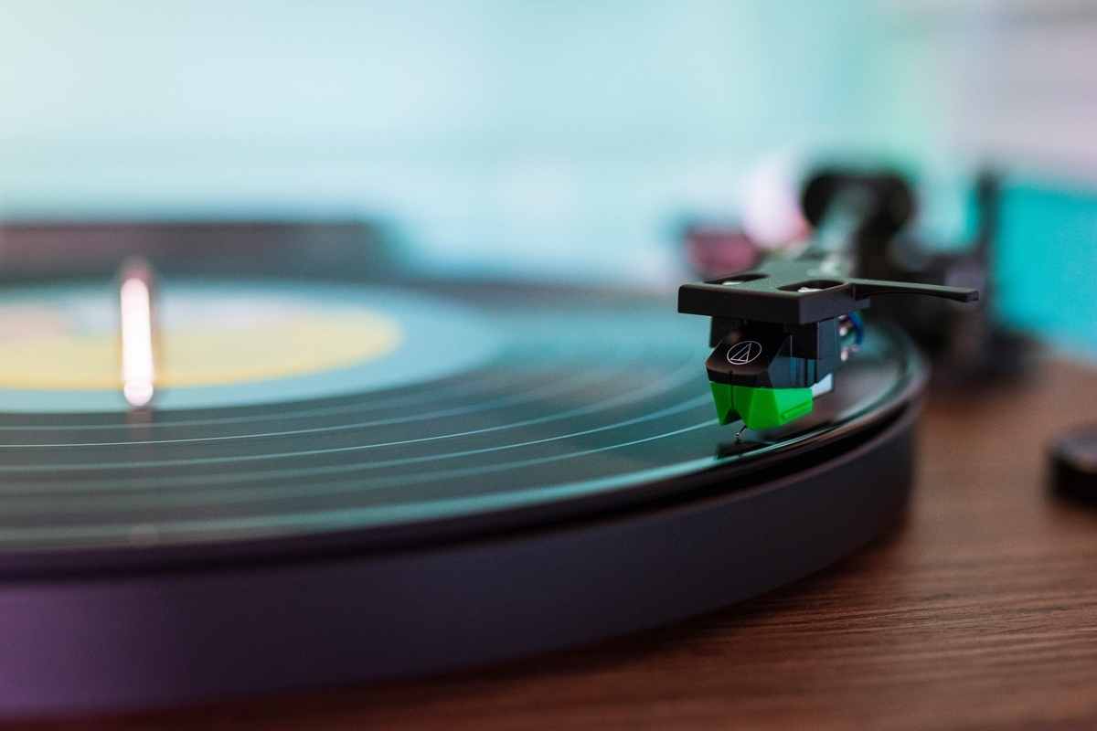 BLUEUTIP / Polymer アナログレコード Amazon.co.jp: アナログレコード、SPレコード、イコライザカーブ