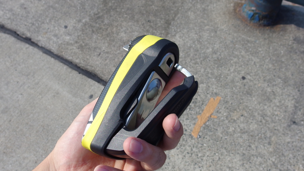 ABUS 取っ組み アブス Detecto 7000 RS1 アラームディスクロック