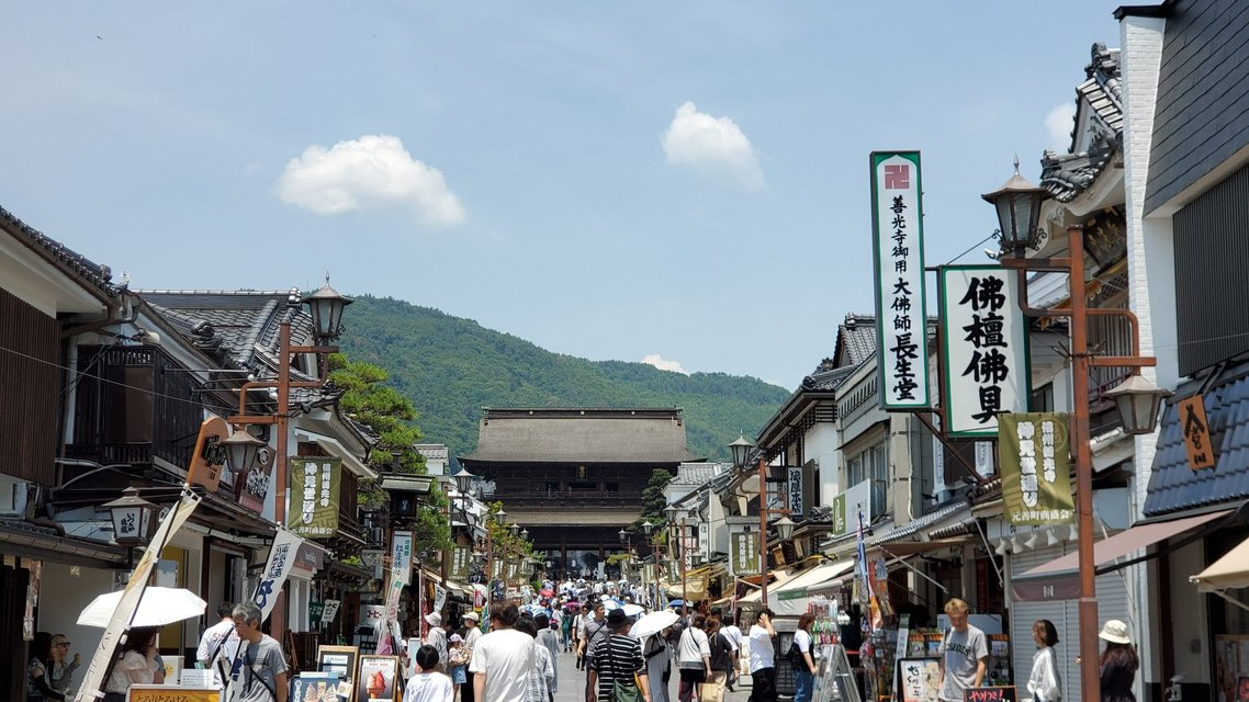 長野県 善光寺 仲見世通り