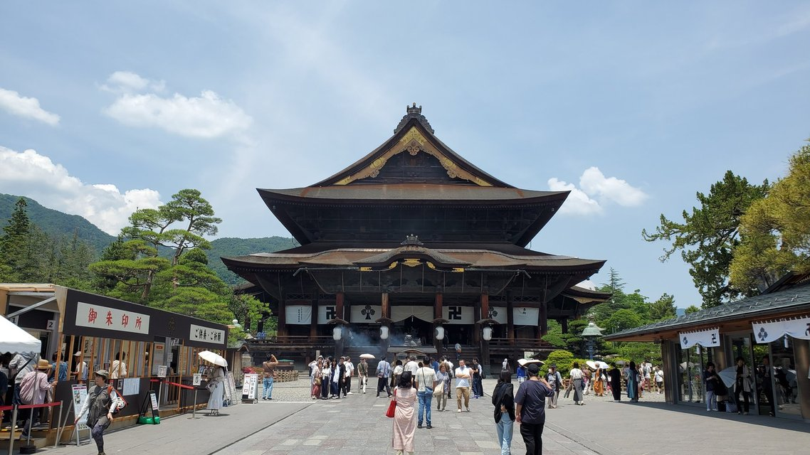 長野県 善光寺 本堂