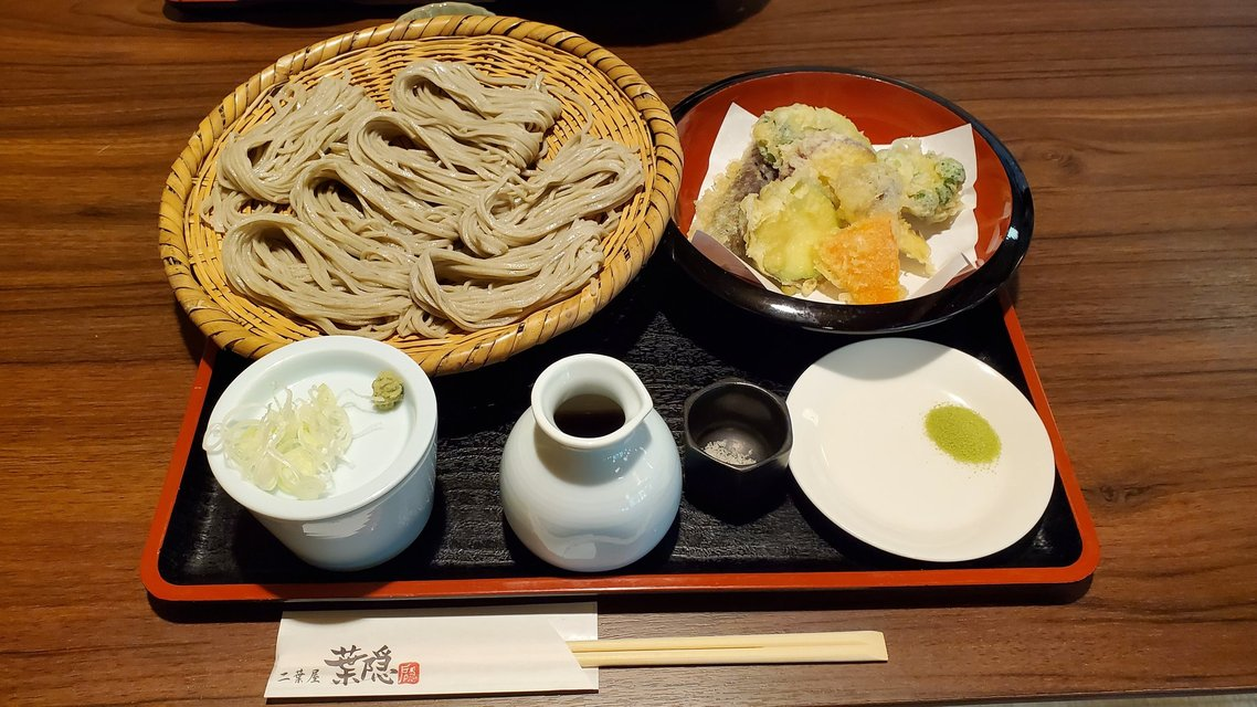 戸隠そば 天ざる