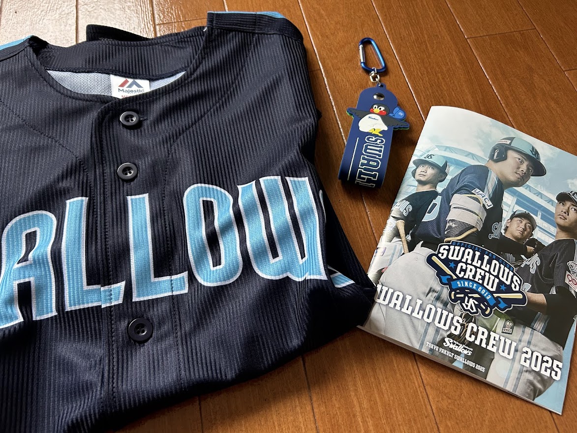 ヤクルトファンクラブ SWALLOWS CREW 2025 - 毎日にいろどりを 元リヨンからBonjour