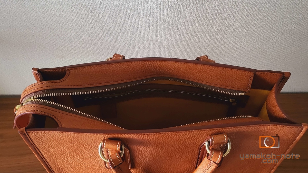 エイジングレビュー】土屋鞄ウルバーノ ダパートールトート - Yamakoh