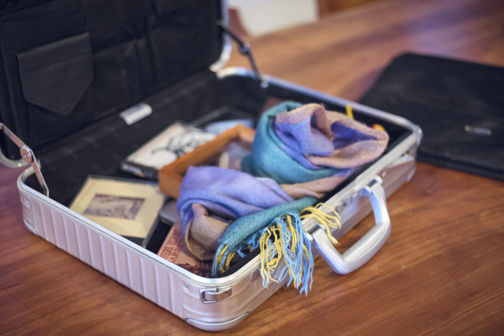 カバンの話 Rimowaのアタッシュケース レコードをめぐる冒険