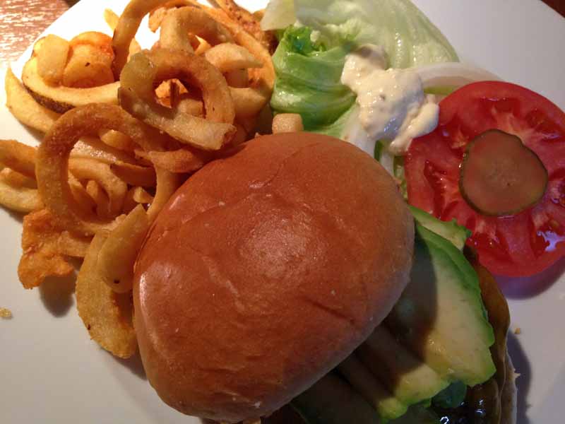 乃木坂 青山一丁目 六本木ランチ ハンバーガーを食べるならこのお店 ぺーズマジック いいかげん暮らし