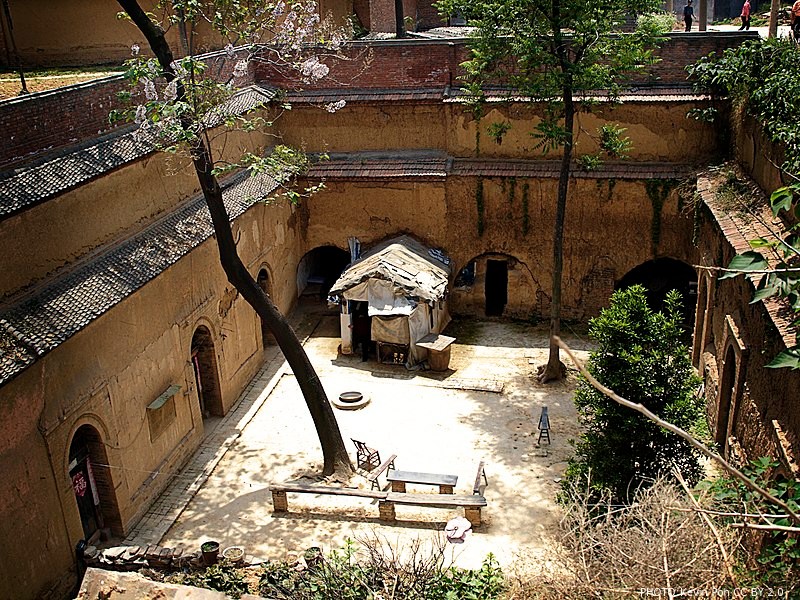 世界の伝統的な住まい・ヴァナキュラー建築 洞窟の住居編 - YoFu's