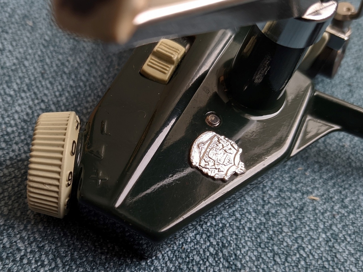ABU Cardinal44 アブ カーディナル44 Crest Mark クレストマーク