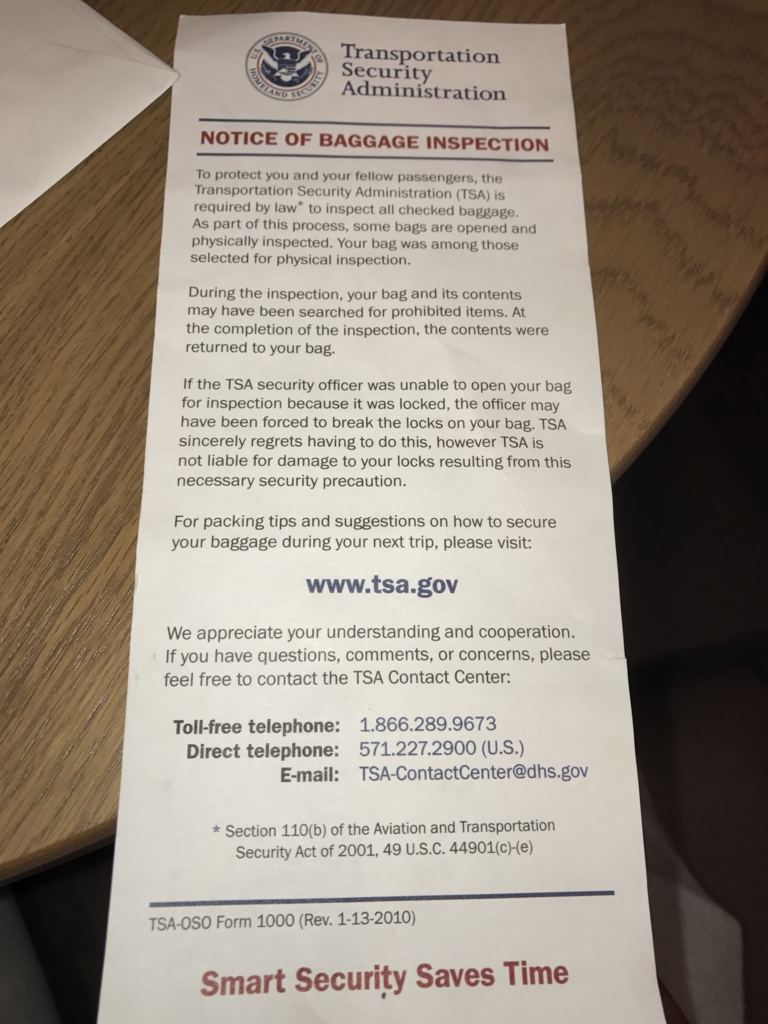 アメリカから帰国後 スーツケースに何か入っていた ぶらり沖縄人 アメリカから帰国後 スーツケースに何か入っていた ぶらり沖縄人