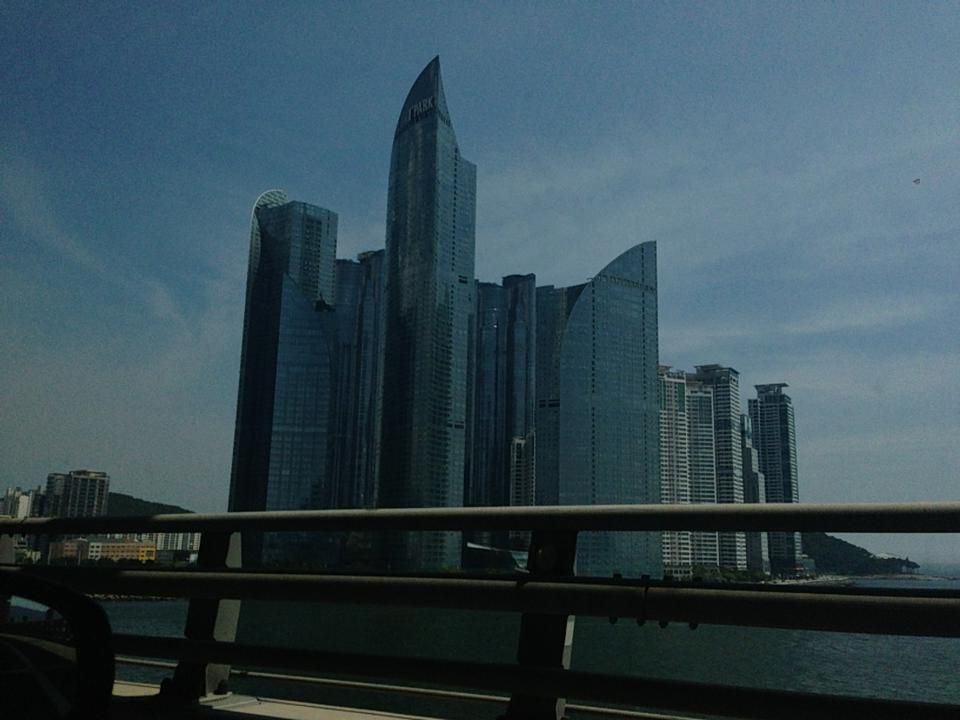 f:id:YoshihikoK:20190614085635j:plain f:id:YoshihikoK:20190614085635j:plain