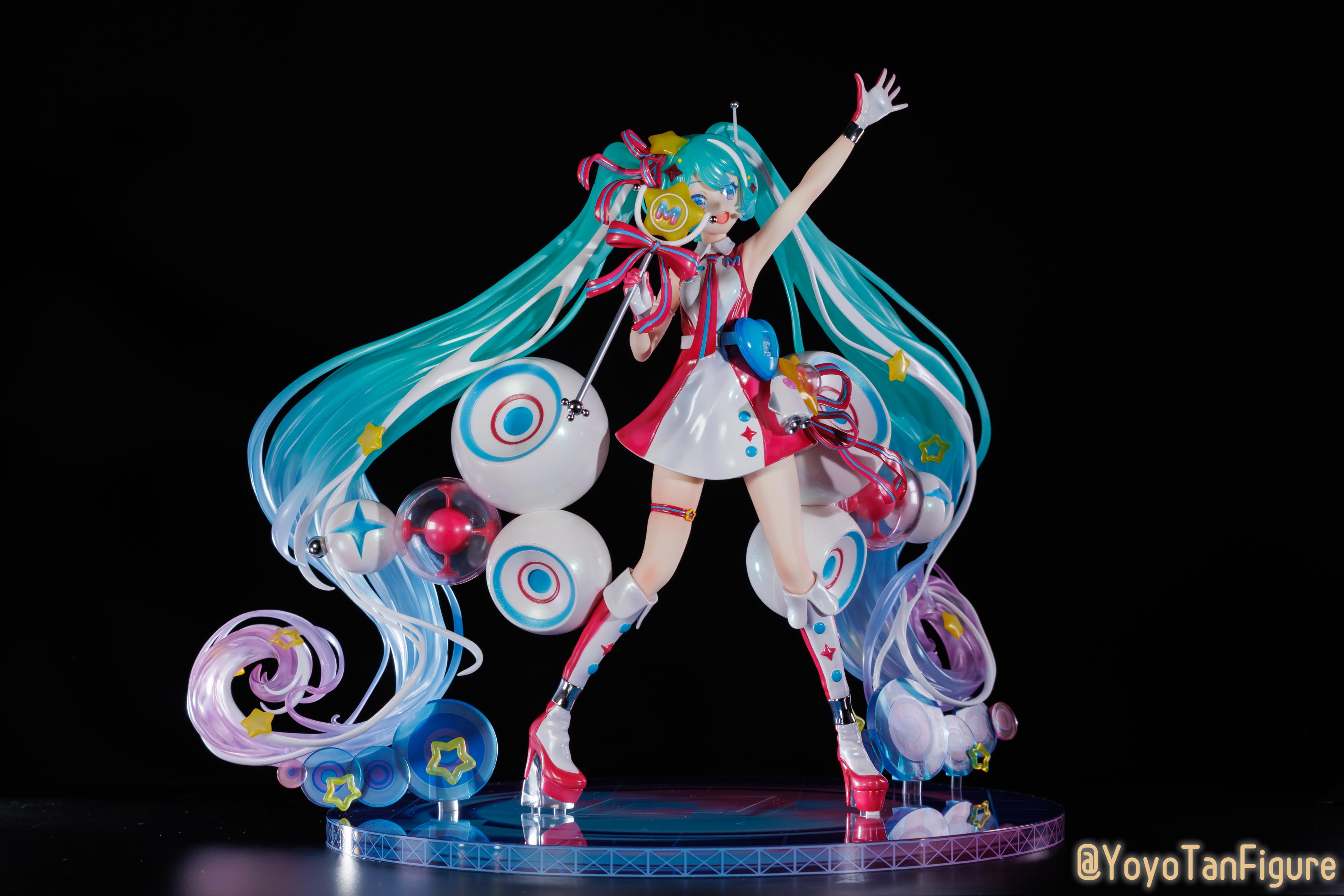 フィギュアお迎え 初音ミク「マジカルミライ」10th Anniversary Ver. 1 ...