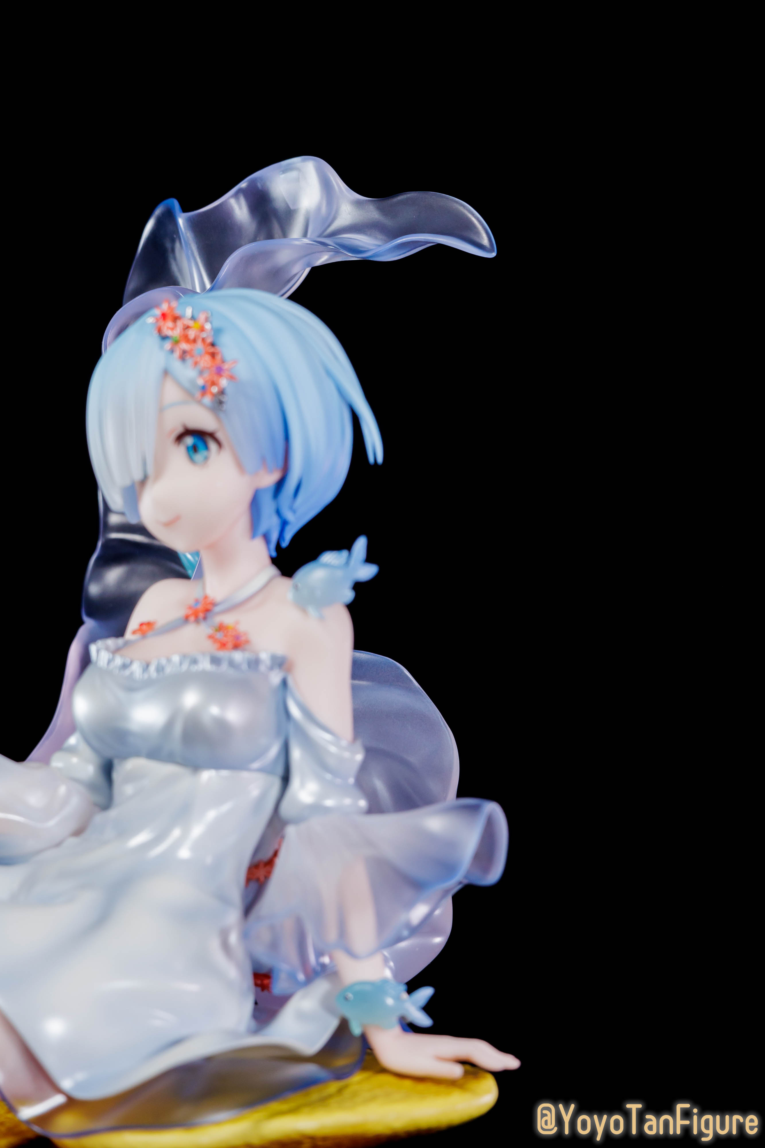フィギュアお迎え レム アクアオーブver. 1/7スケールフィギュア フィギュアお迎え レム アクアオーブver. 1/7スケールフィギュア