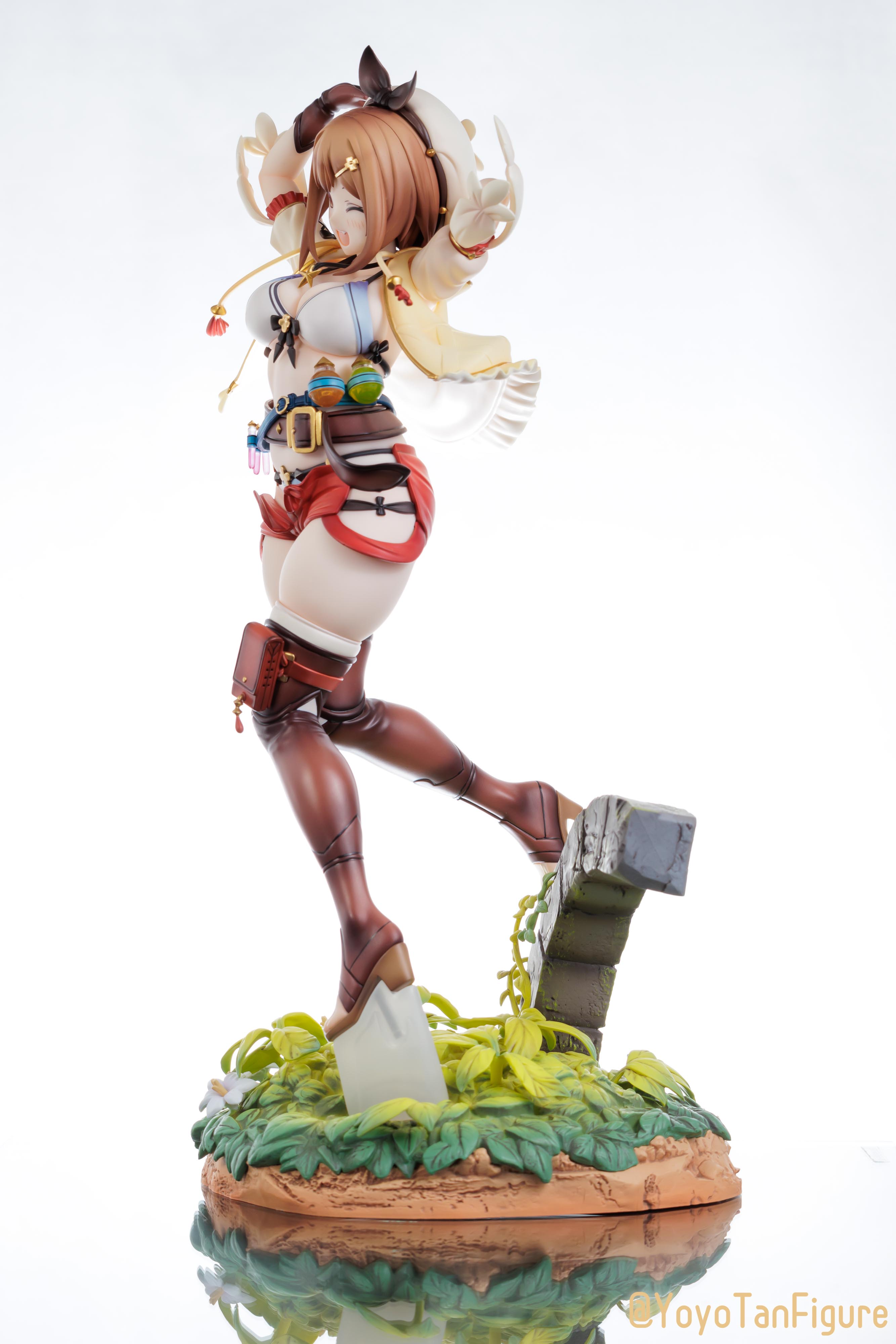 ライザ AMAKUNI フィギュア ライザのアトリエ」より，AMAKUNI制作“ライザ”1/6スケール