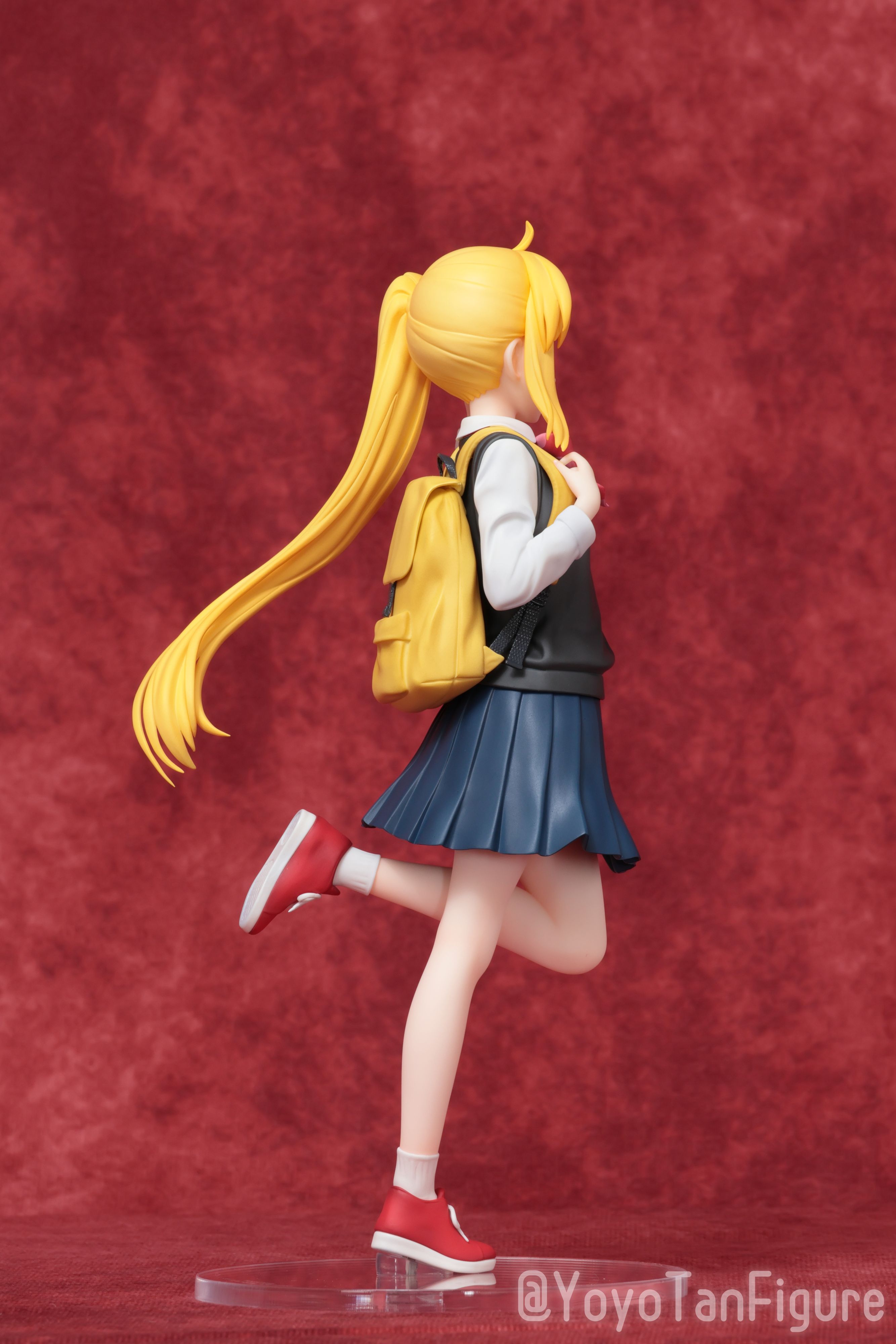 フィギュアお迎え ぼっち・ざ・ろっく！ 伊地知虹夏 1/7ケール