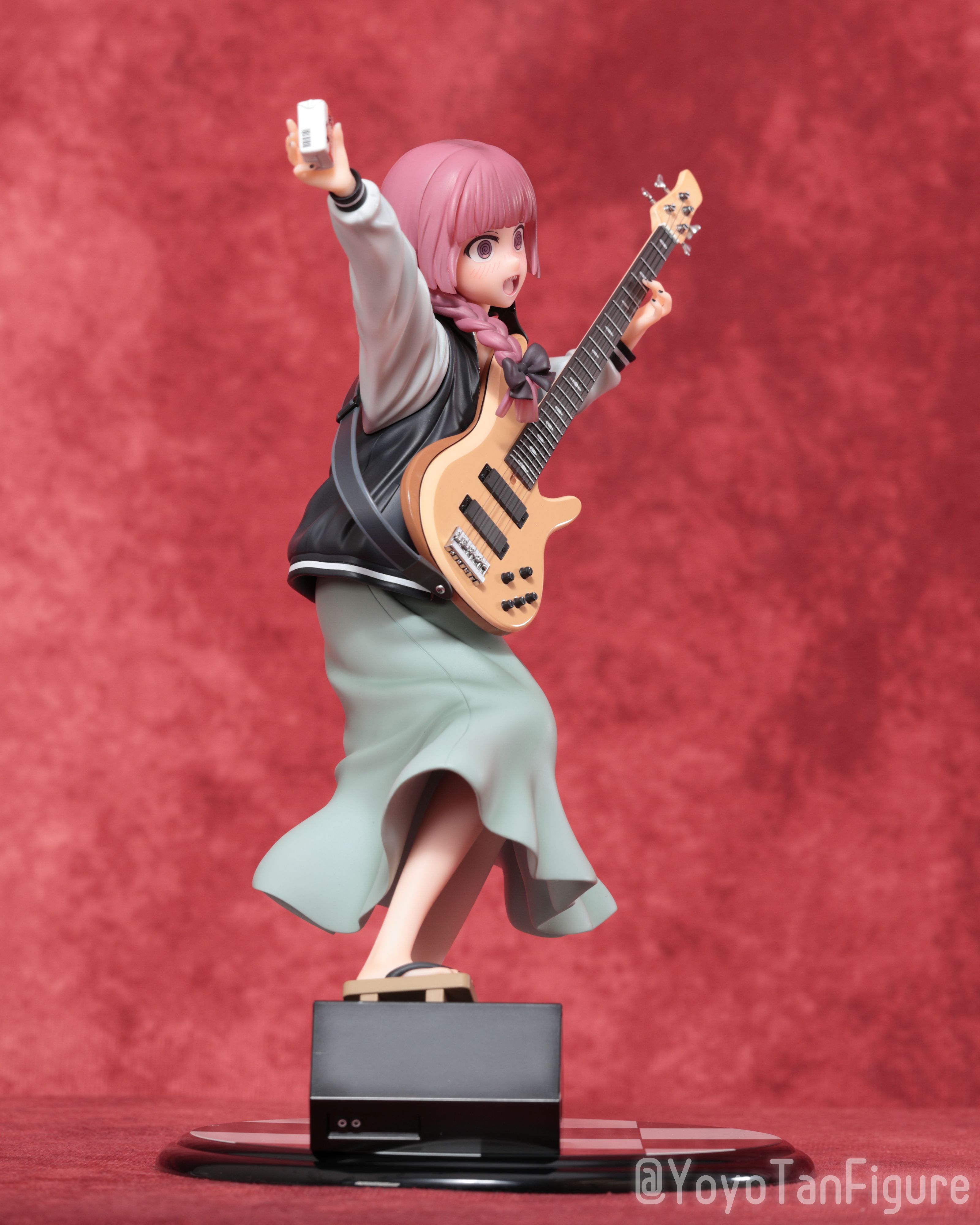 フィギュアお迎え ぼっち・ざ・ろっく！ 伊地知虹夏 1/7ケール