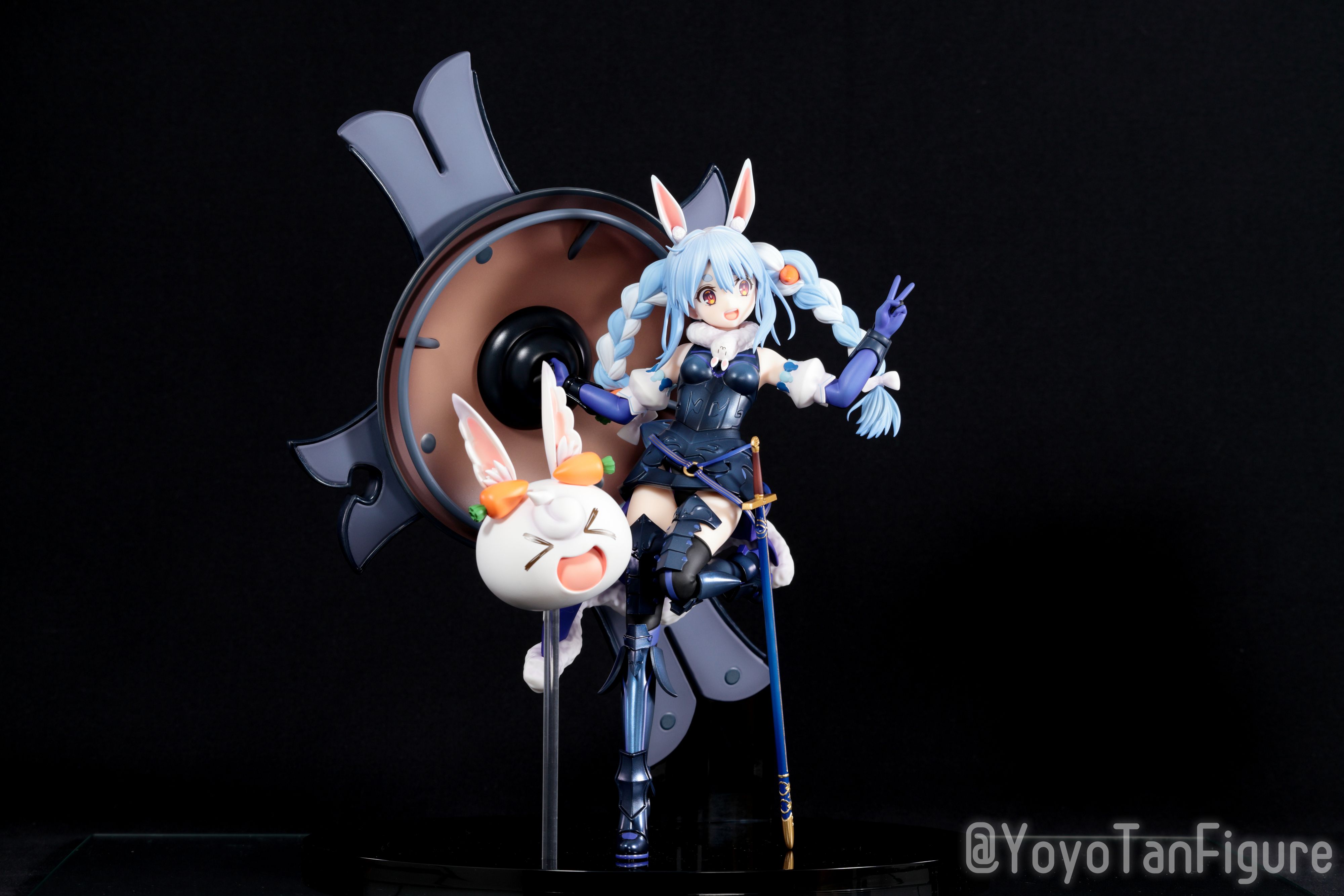 フィギュアお迎え ホロライブ FGO 兎田ぺこら×マシュ・キリエ