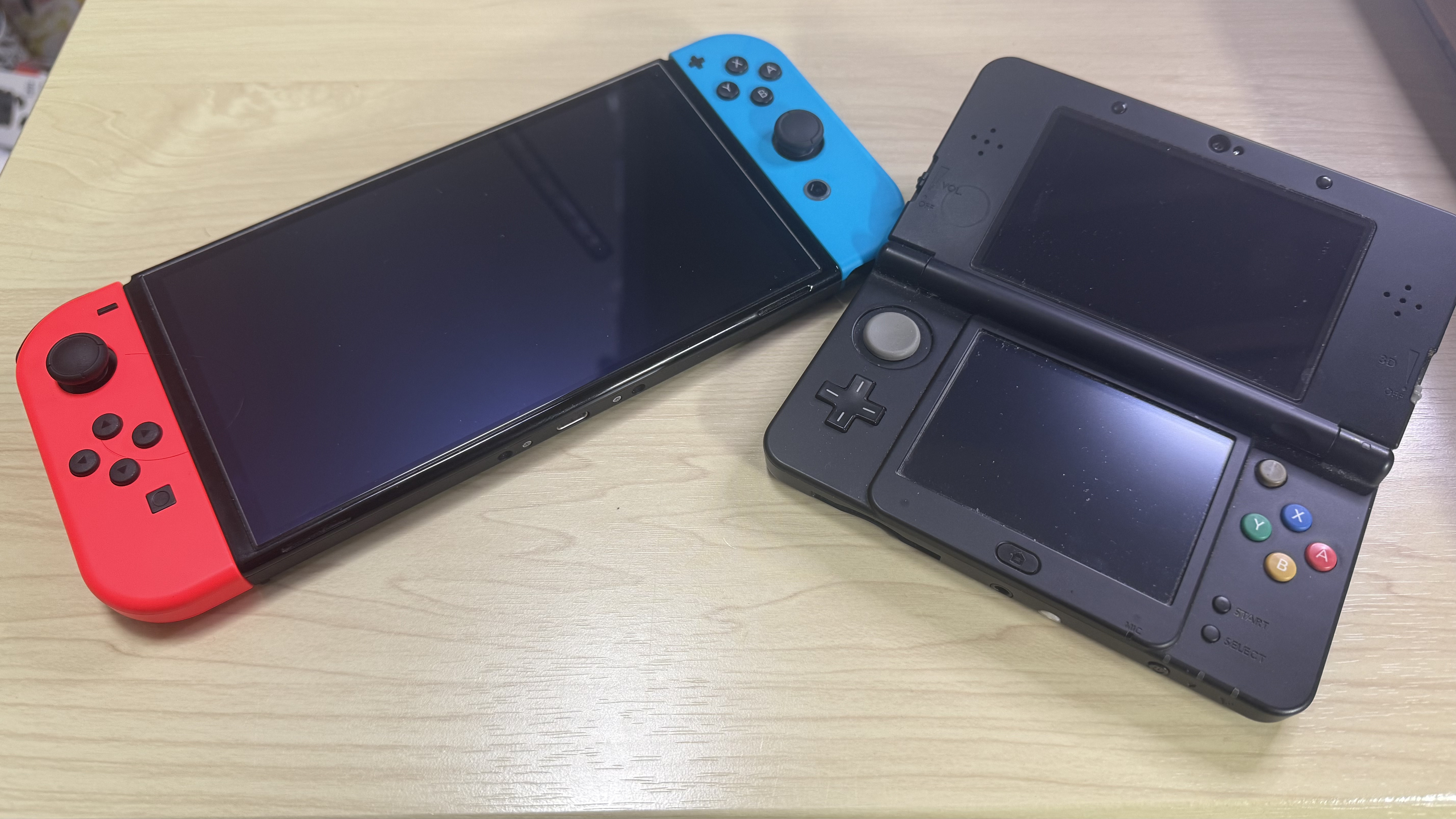 ゲーム機4500枚（ゲームセンターに持ち込み禁止自作での使用のみ） 留置施設にNintendo Switch持ち込み遊んで処分！かつて学校にゲーム機