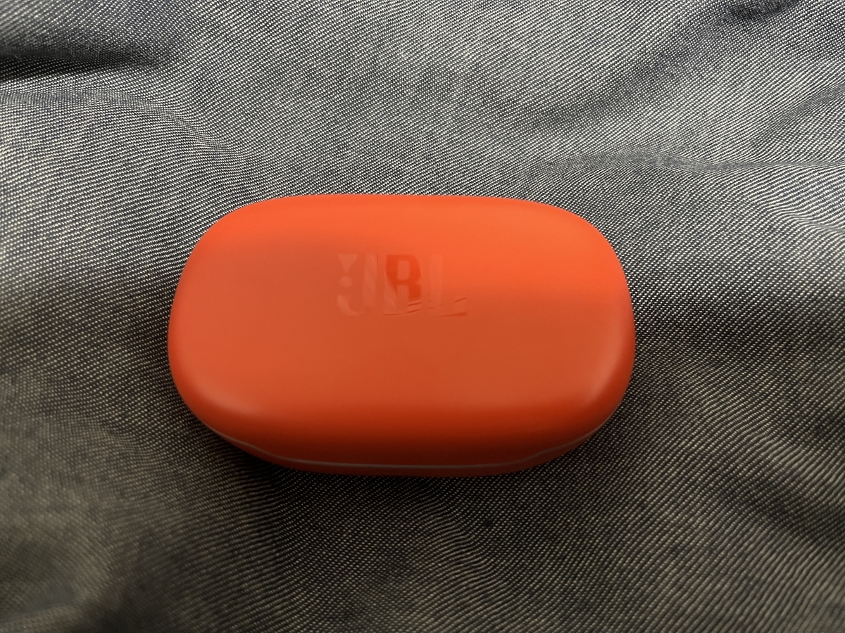 誕生日なのでリサイクルショップでワイヤレスイヤホンのJBL