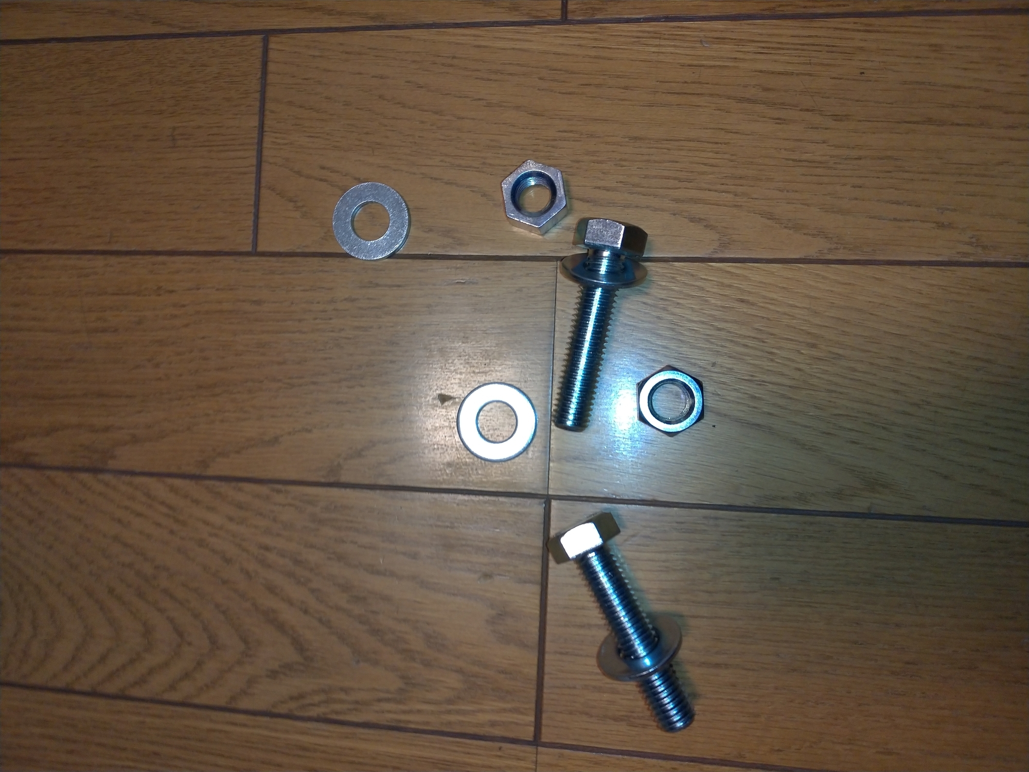 マーチ12srのシートで移動式座椅子を作ったら快適すぎる椅子になりました ゆ さぎのクルマ道 時々自転車