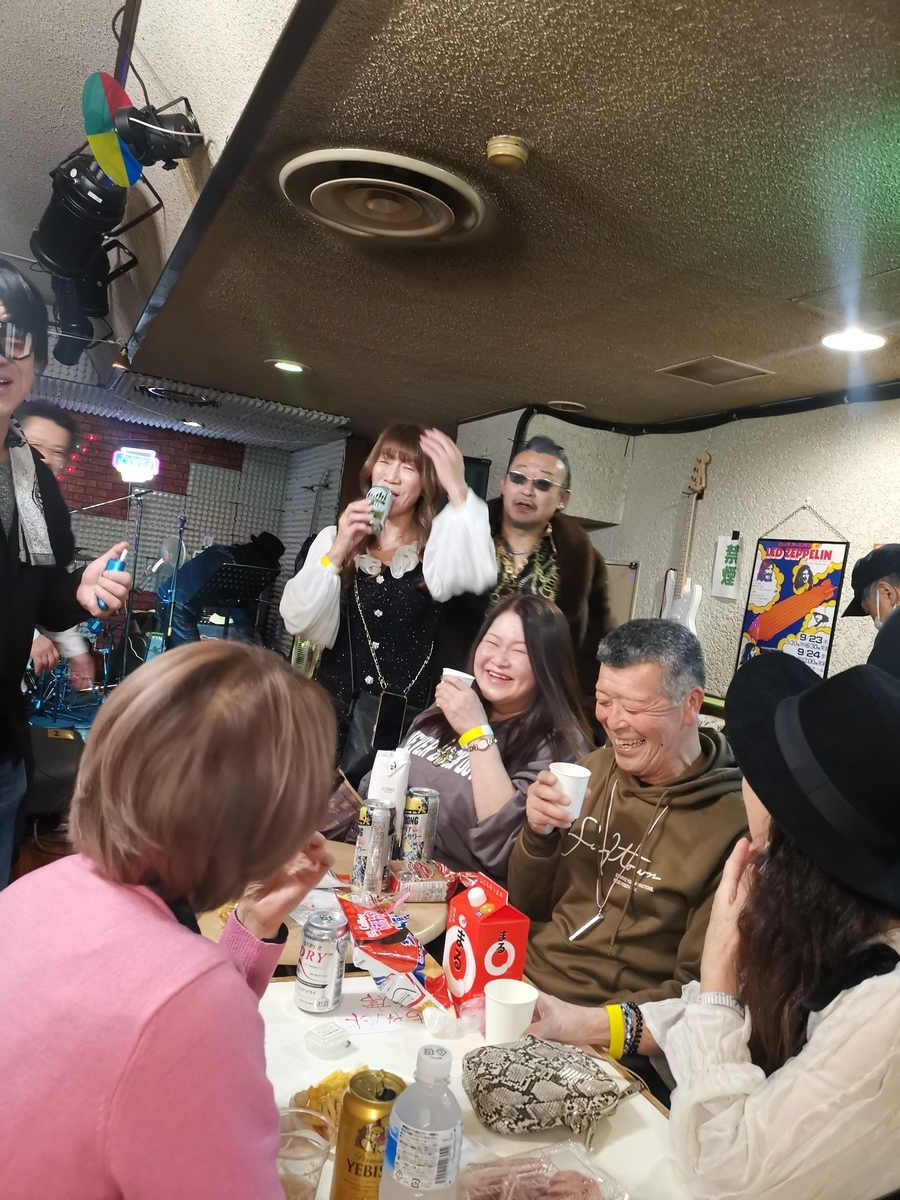 忘年会2日目 / 札幌ZARDコピーバンド BREZZA - ZARD-Brezzaのブログ