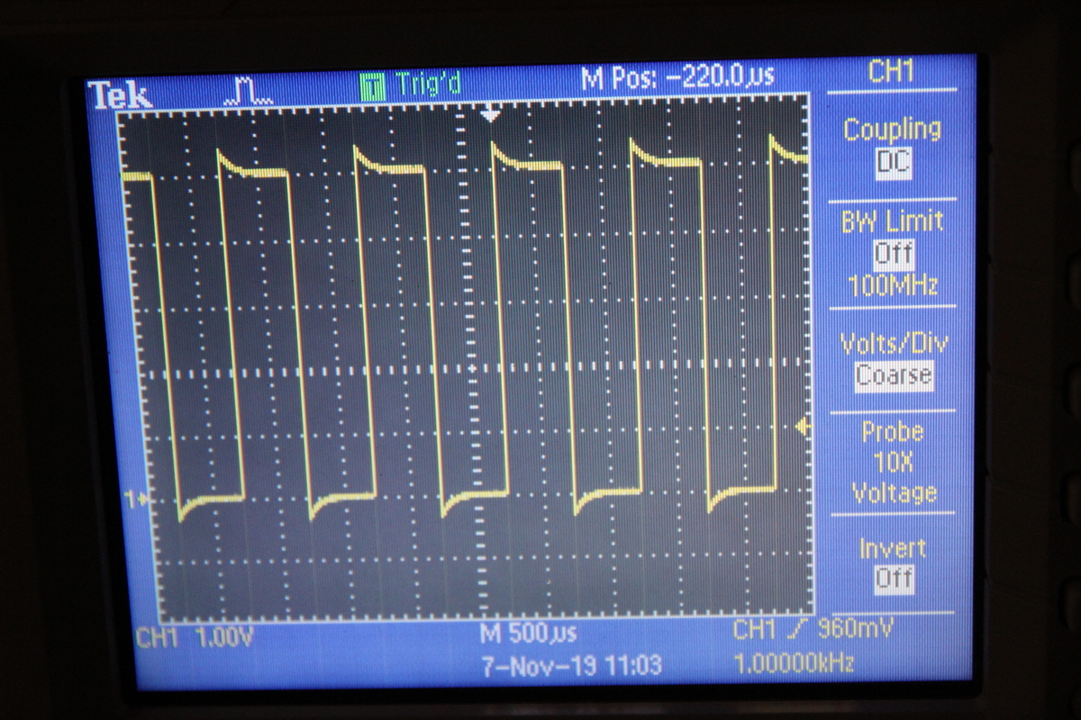 デジタルオシロスコープ TDS2014B - ぜろべーすの日記