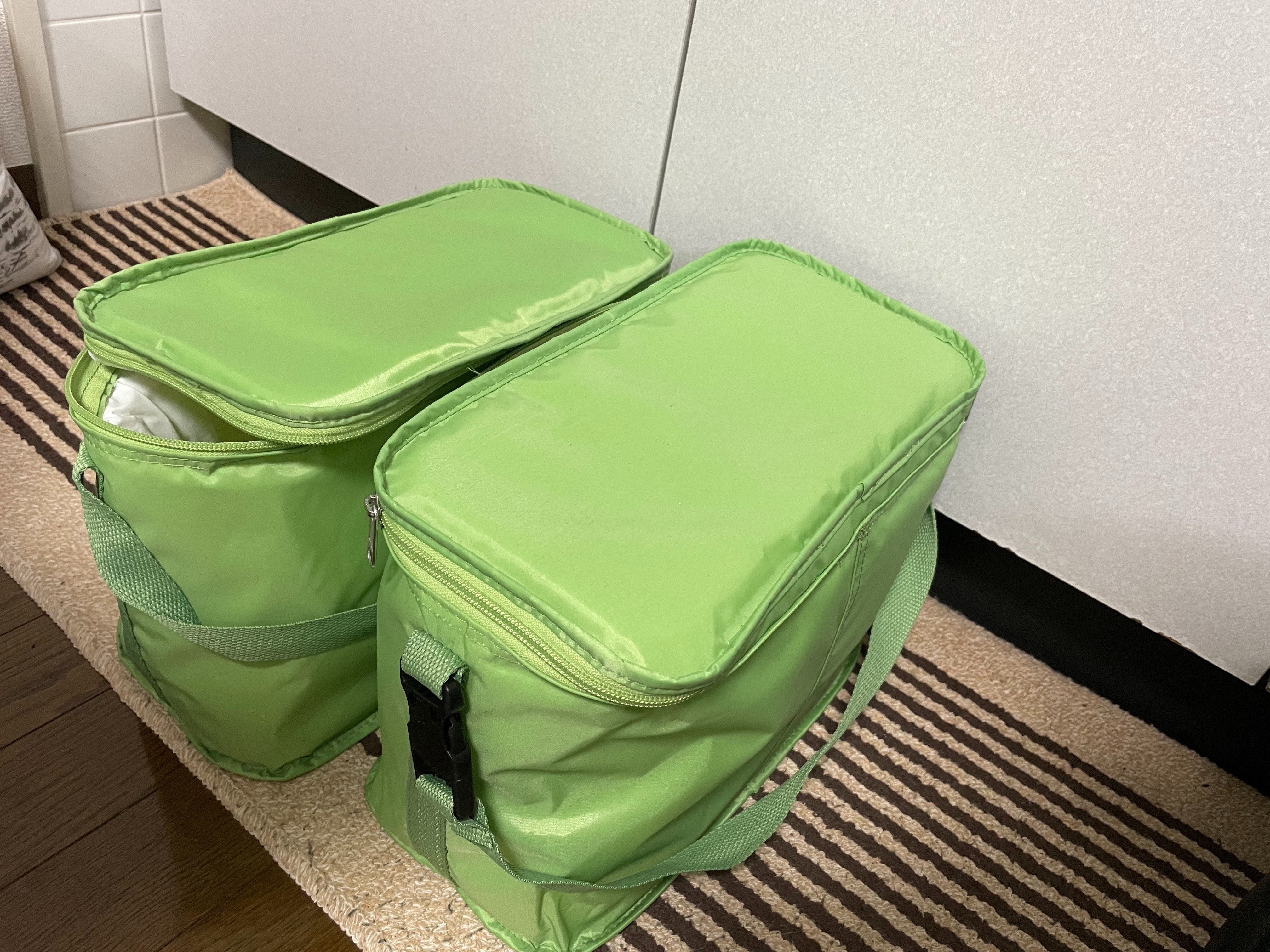 ヤクルトレディ保冷バック