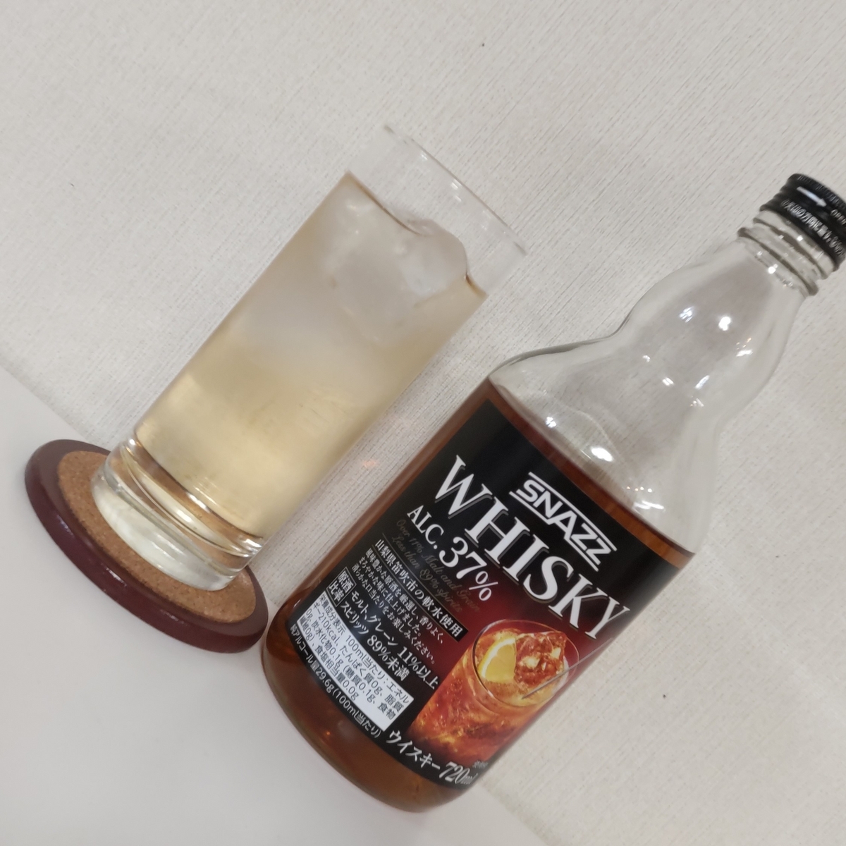 SNAZZ ウイスキー 4L 37% × 4本 スナズ WHISKY Alc.37% -イオンのプライベートブランド TOPVALU(トップ