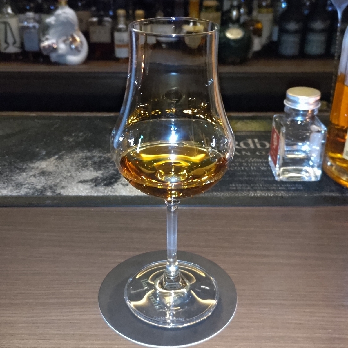 ザ・マッカラン12年 シェリーオーク(現行ボトル) - ZeekなGoe のんべぇ