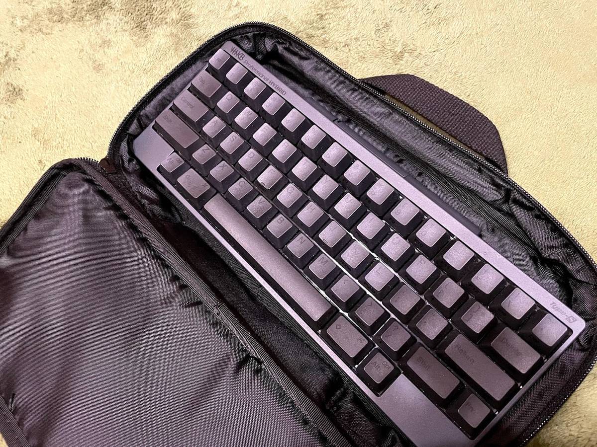 HHKB Professional2 ハードケース付き Mechanical Keyboard Carrying Case, Lid, and Wrist Rest