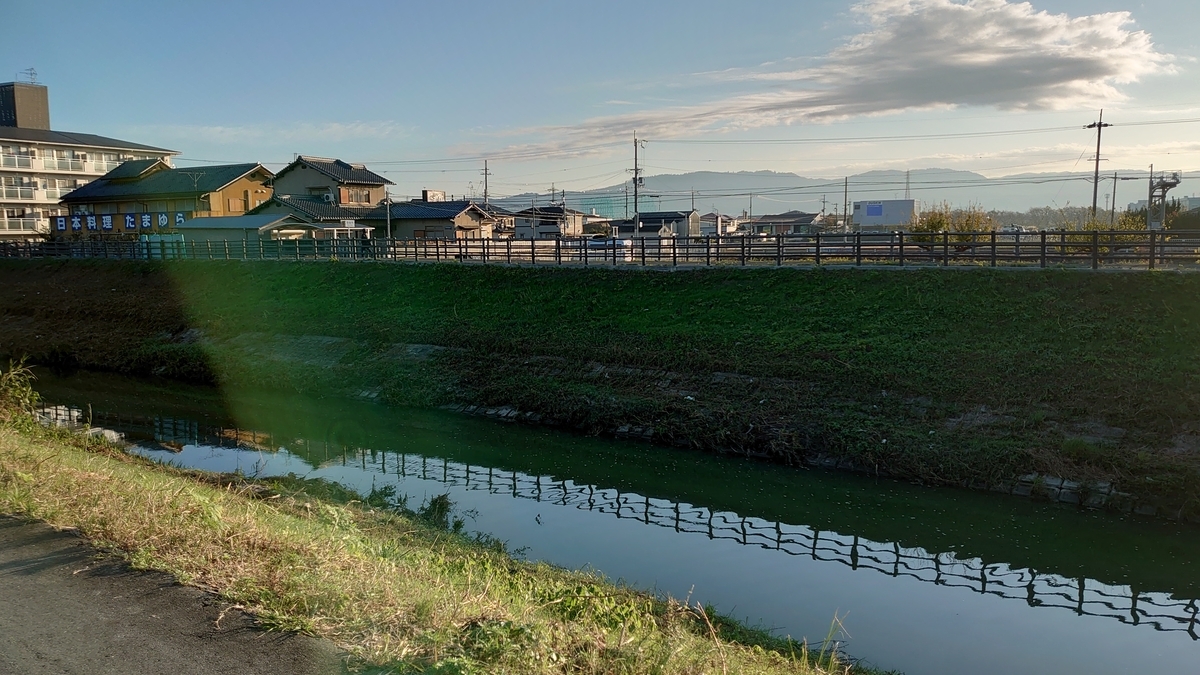 f:id:ZintVal:20211030093422j:plain