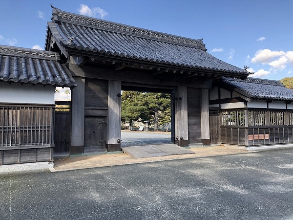 徳島城 お城の基本情報やイベント 周辺施設の紹介 日本100名城 徳島県徳島市 日本100名城さんぽ 戦国の世に思いを馳せて