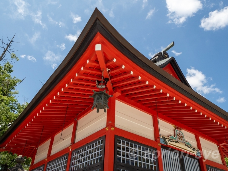 天神 深志神社の赤い建物