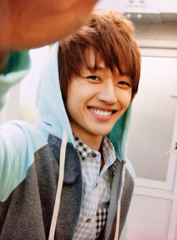 1画像 aのメインボーカル 西島隆弘のカッコ良すぎる高画質な画像 壁紙 写真まとめサイト Pictas 1画像 aのメインボーカル 西島隆弘のカッコ良すぎる高画質な画像 壁紙 写真まとめサイト Pictas