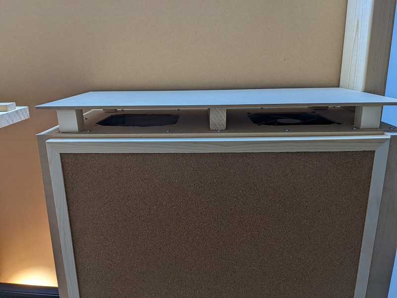 壁掛けPCケースを自作する