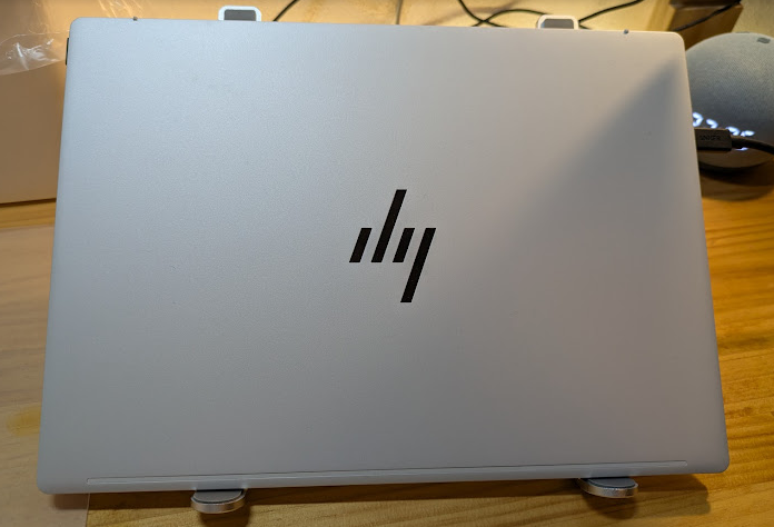 HP OmniBook 7 Aero 13-bg1000AU スタンダードモデル (グレイシャーシルバー）