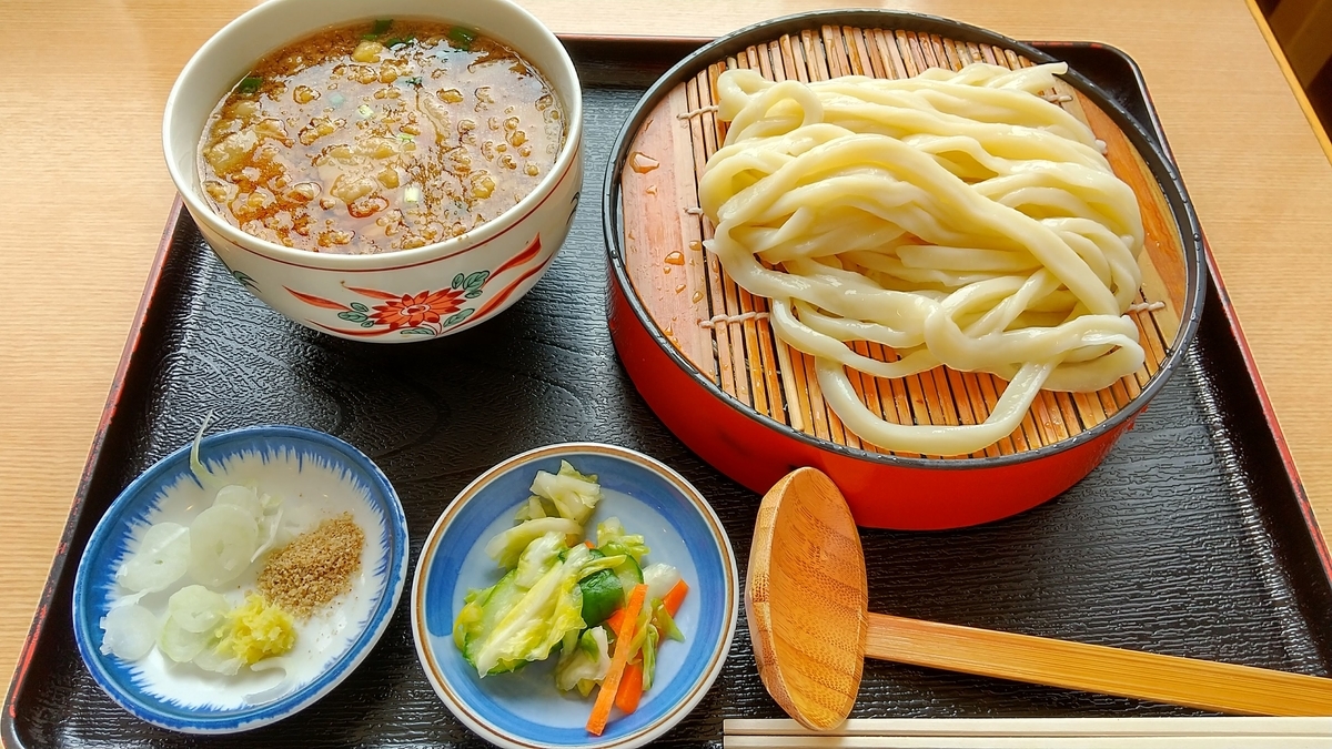 うまかうどん。おいしい。