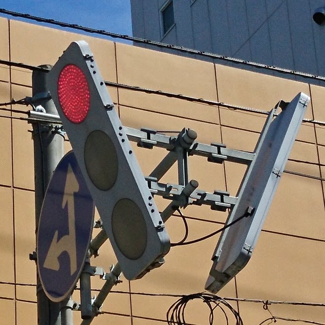 フラットタイプの信号機(2018年8月)