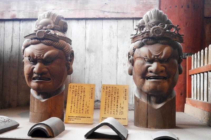 持国天と増長天の頭部