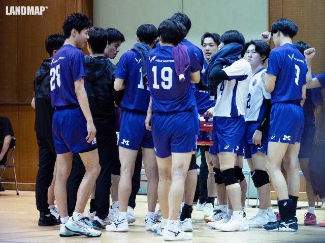 明治大学男子バレーボール部