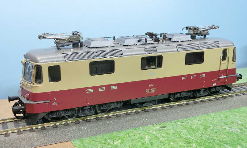 Roco 72401 SBB Re4/4 11158 その1 - 穂の原でんしゃ製作所
