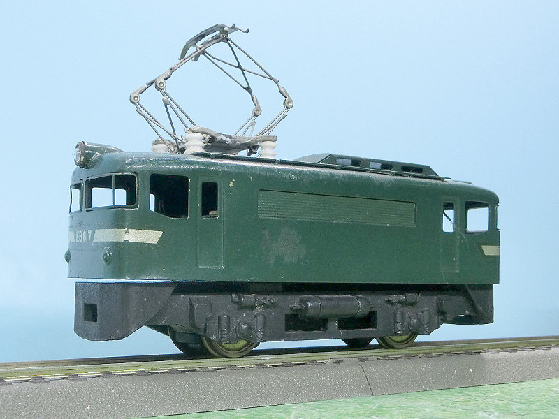 返品交換不可】 EB5828 鉄道模型 金属製 車輌 レトロ 線路付き