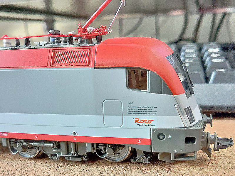 Roco 63822 ÖBB 1116 200-5 'Taurus-ZugKraft-Testlok' その1 - 穂の